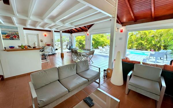 Maison à vendre    4 pièces • 112,68 m2 Saint-François