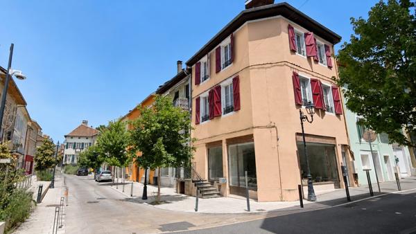 Immeuble dans Seyssel