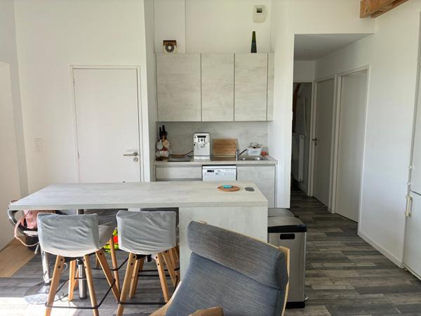 Fonds De Commerce - 200 m²