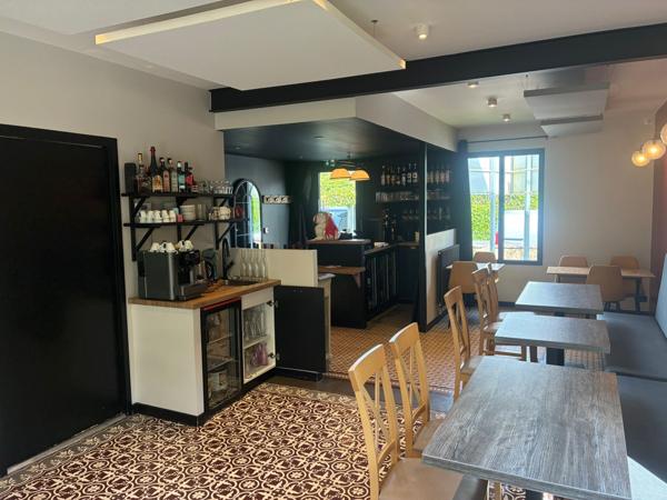 Fonds De Commerce - 200 m²