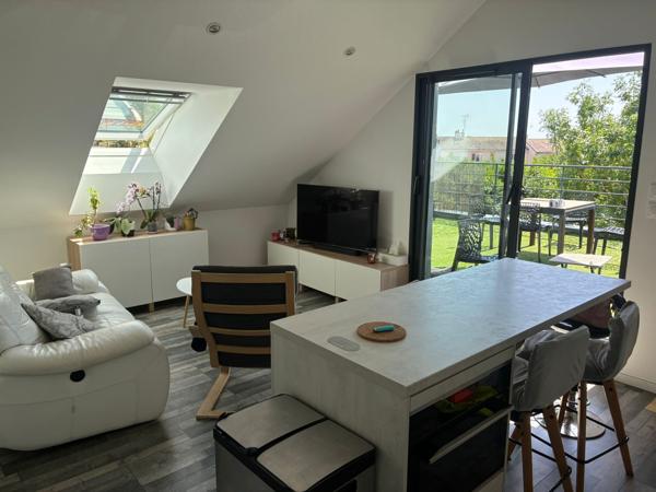 Fonds De Commerce - 200 m²