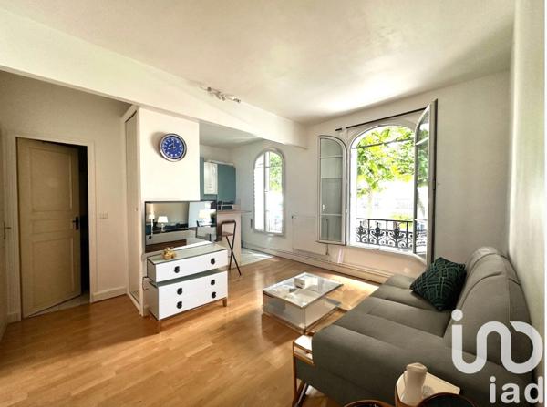 Appartement à vendre 3 pièces 47 m² Courbevoie