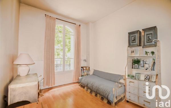 Appartement à vendre 3 pièces 47 m² Courbevoie