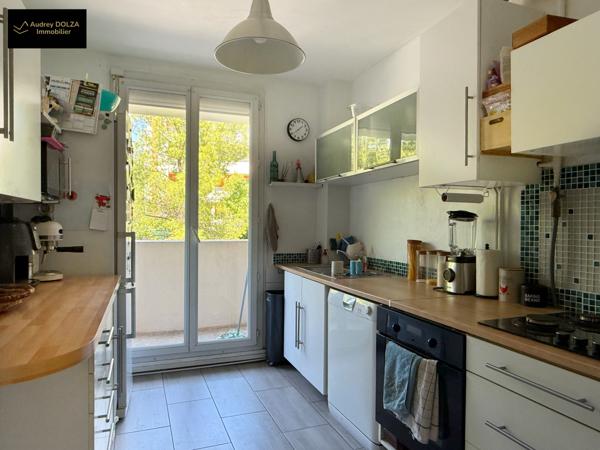 La valentine (13011) Appartement T4/5 traversant 93m² – Marseille 11e – 2 Balcons - 259 000€ FAI