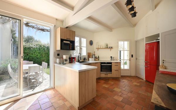 Maison à vendre    5 pièces •  Les Portes-en-Ré