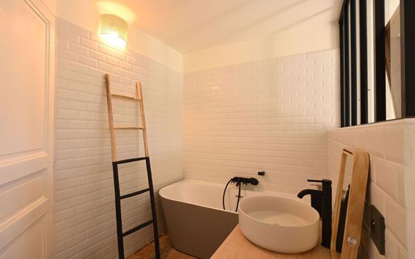 Maison à vendre    5 pièces •  Les Portes-en-Ré