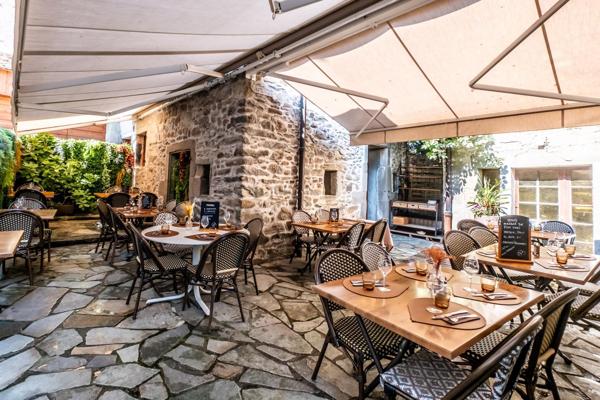 Restaurant typique à Yvoire ( 74140 ) avec terrasse