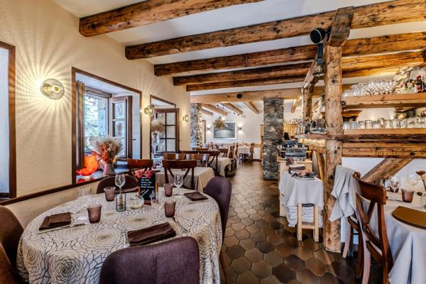 Restaurant typique à Yvoire ( 74140 ) avec terrasse