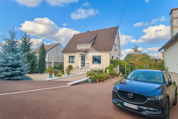 Maison Ballancourt Sur sous sol total 6/8 pièces 4/6 chambres 148 m2