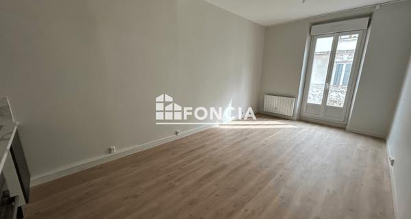 Location Appartement 3 pièces 47.26 m² - Grenoble 38000