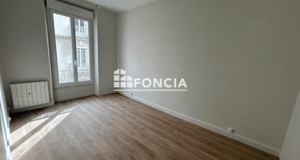 Location Appartement 3 pièces 47.26 m² - Grenoble 38000