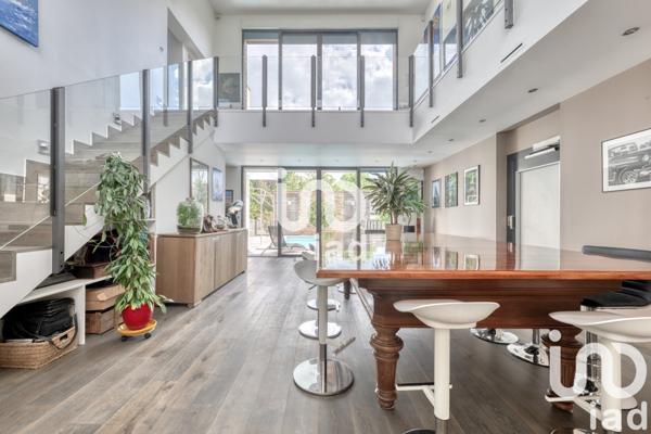 Maison 9 pièces de 343 m² à Lagny-sur-Marne (77400)