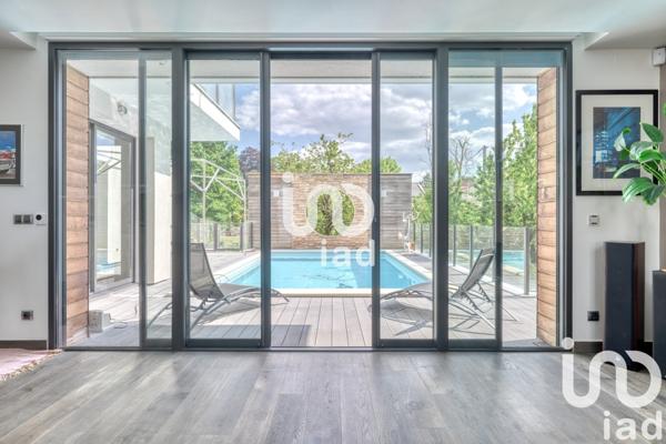 Maison 9 pièces de 343 m² à Lagny-sur-Marne (77400)