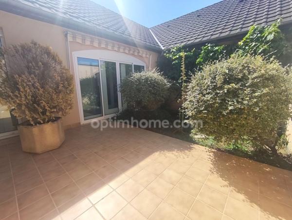 Maison plain pied de ville avec terrain située à Châteauroux