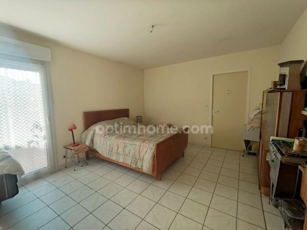 Maison plain pied de ville avec terrain située à Châteauroux