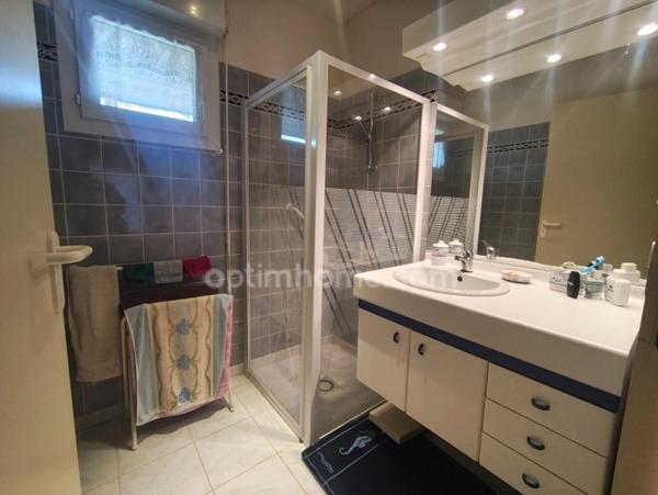 Maison plain pied de ville avec terrain située à Châteauroux