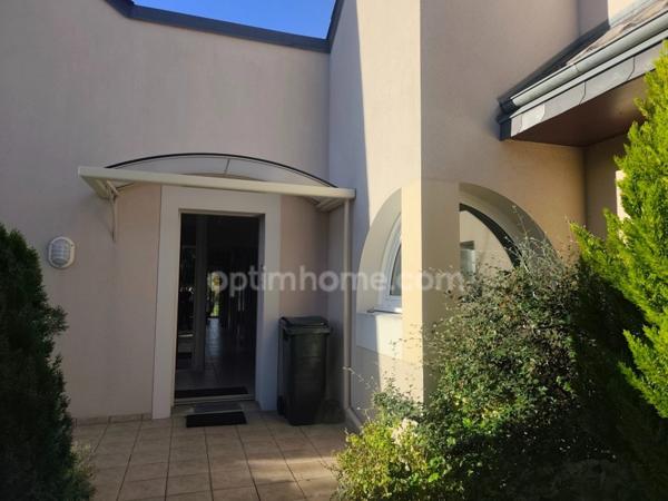 Maison plain pied de ville avec terrain située à Châteauroux