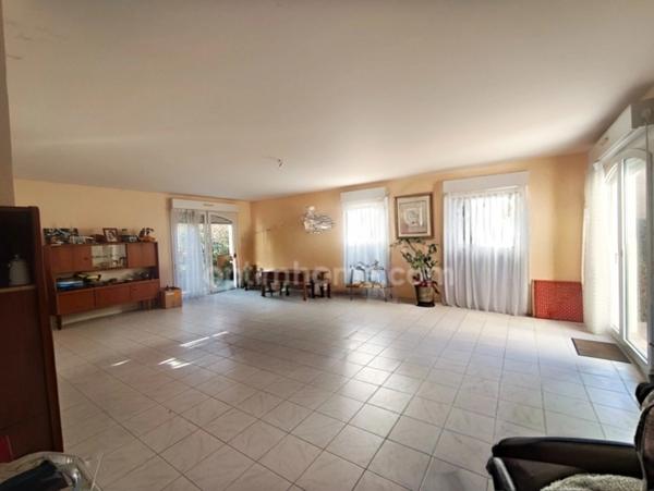 Maison plain pied de ville avec terrain située à Châteauroux