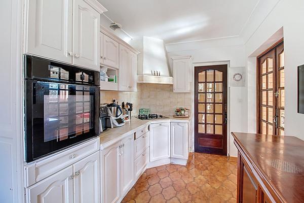 A VENDRE EN EXCLUSIVITE ! Draguignan - 6 pièces, 4 chambres, grand terrain