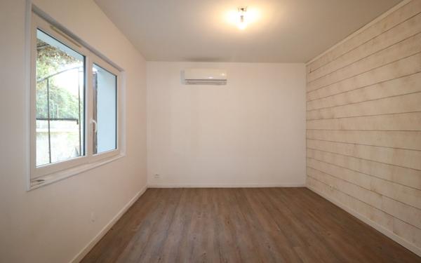 Appartement à vendre    3 pièces • 55 m2 Roquevaire