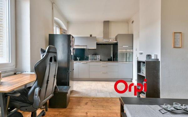 Appartement à vendre    2 pièces • 36,32 m2 Lyon 2