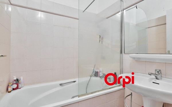 Appartement à vendre    2 pièces • 36,32 m2 Lyon 2