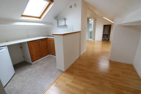 Appartement 2 pièces                                        - 44100 Nantes Réf : 12086