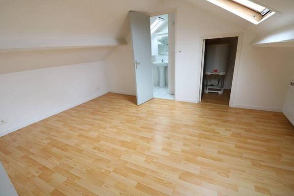 Appartement 2 pièces                                        - 44100 Nantes Réf : 12086