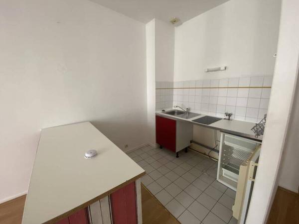 Appartement 2 pièces                                        - 44000 Nantes Réf : 12024