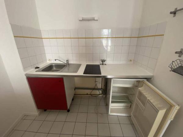Appartement 2 pièces                                        - 44000 Nantes Réf : 12024