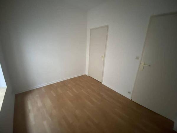 Appartement 2 pièces                                        - 44000 Nantes Réf : 12024