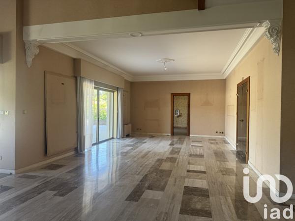 Maison à vendre 8 pièces 390 m² Nîmes-Saint-Césaire