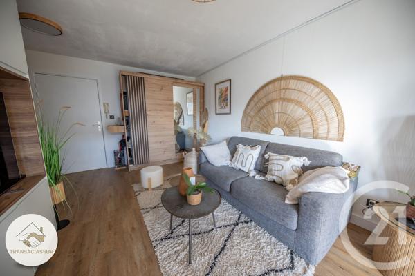 Appartement F2 Bis à vendre  2 pièces - 30,13 m 2   HOURTIN  - 33