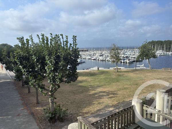 Appartement F2 Bis à vendre  2 pièces - 30,13 m 2   HOURTIN  - 33