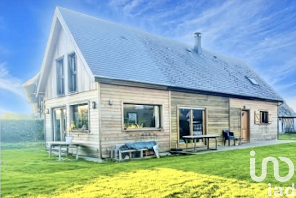 Maison rustique 5 pièces de 135 m² à Beuzeville (27210)