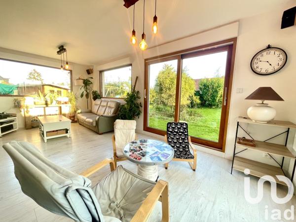 Maison rustique 5 pièces de 135 m² à Beuzeville (27210)