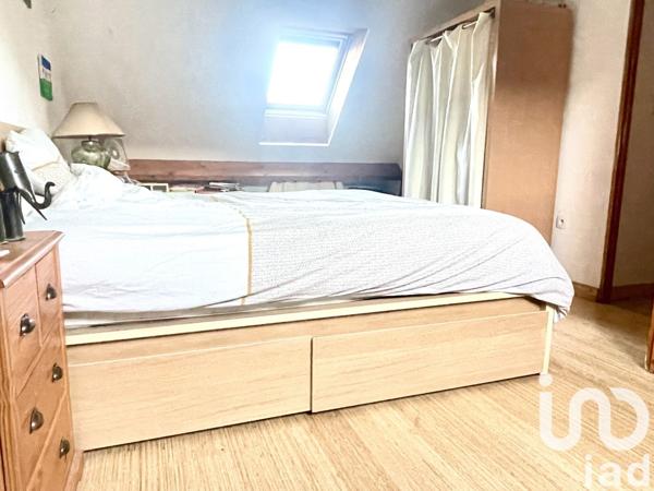 Maison rustique 5 pièces de 135 m² à Beuzeville (27210)