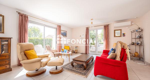 À vendre Maison 4 pièces 107.85 m² - Vouillé 79230