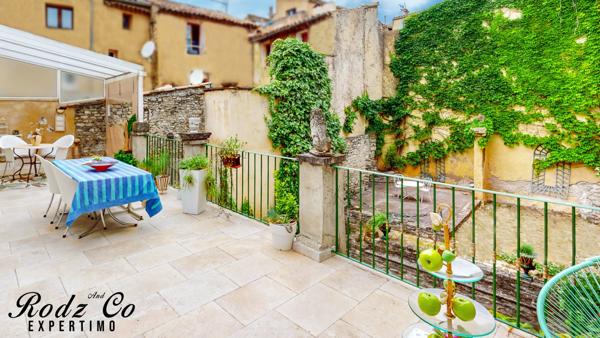 Apt (84400) Immeuble de Caractère au Cœur Historique d’Apt – Une Invitation à l’Histoire et à l’Investissement