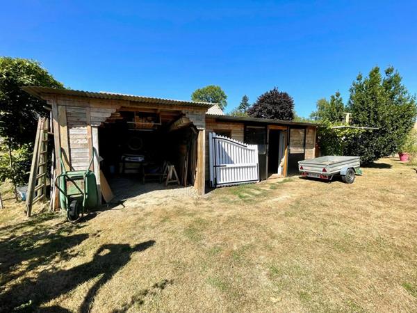 Longère familiale alliant charme de l'ancien et modernité  proche l'Aigle