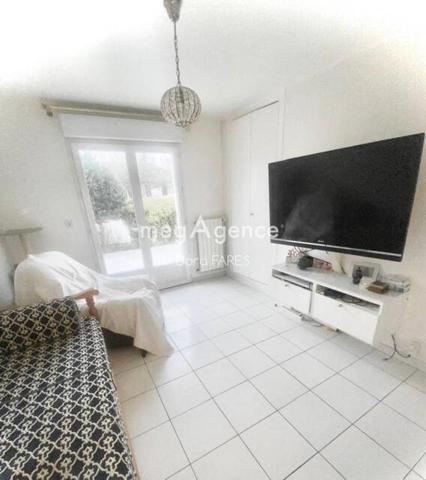 Maison à PLAISIR, 78370 - 8 pièces 176m²