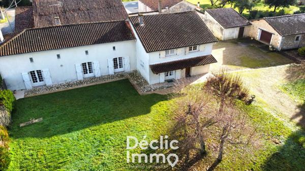 Vente maison en pierre La rochefoucauld, 292m² 9 pièces 255 000€ avec garage