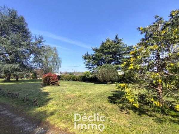 Vente maison en pierre La rochefoucauld, 292m² 9 pièces 255 000€ avec garage