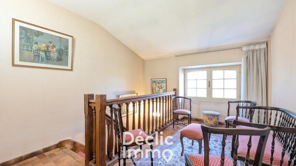 Vente maison en pierre La rochefoucauld, 292m² 9 pièces 255 000€ avec garage