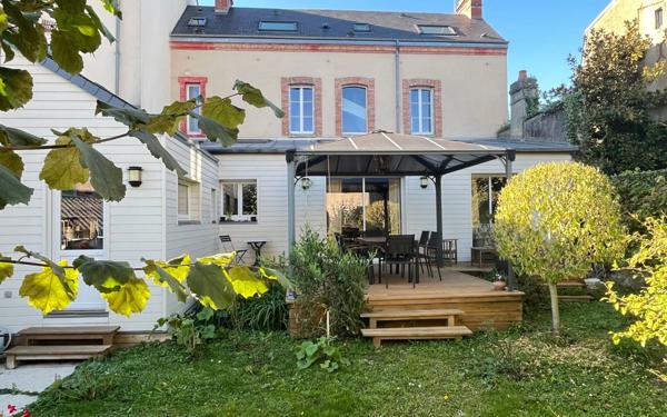 Maison à vendre    6 pièces •  Alençon