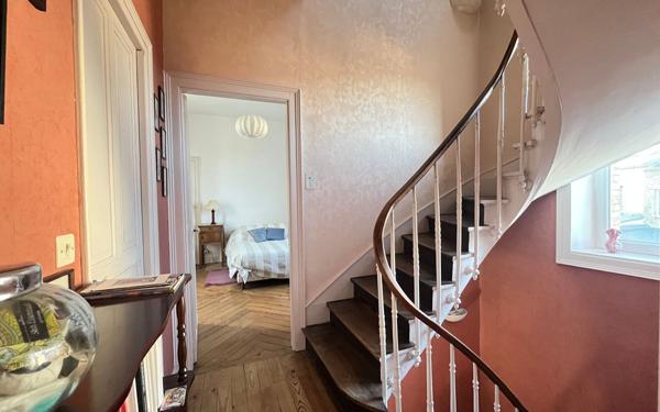 Maison à vendre    6 pièces •  Alençon