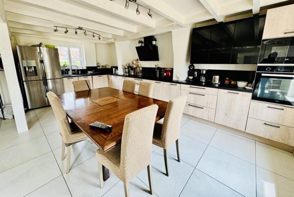 Longère 6 pièces 180m2 + grange sur 1356m2