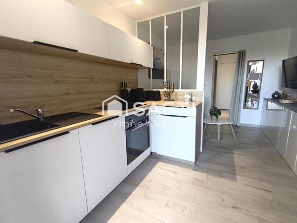 Studio avec terrasse - Proche mer - parking gratuit