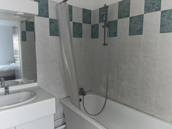 Appartement à louer à Lille Saint-Maurice Réf. L15.05.2026 850 € CC