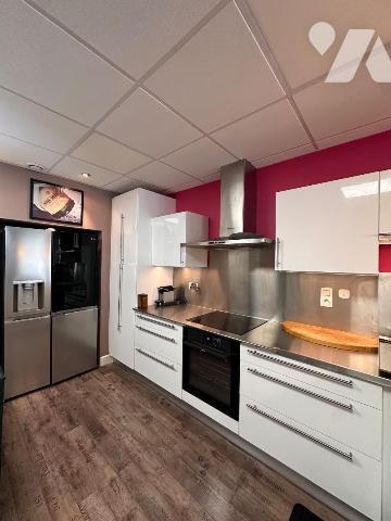 Appartement à vendre à Belley (01300) ? Ain (01)

Idéalement situé en plein centre de Belley,...